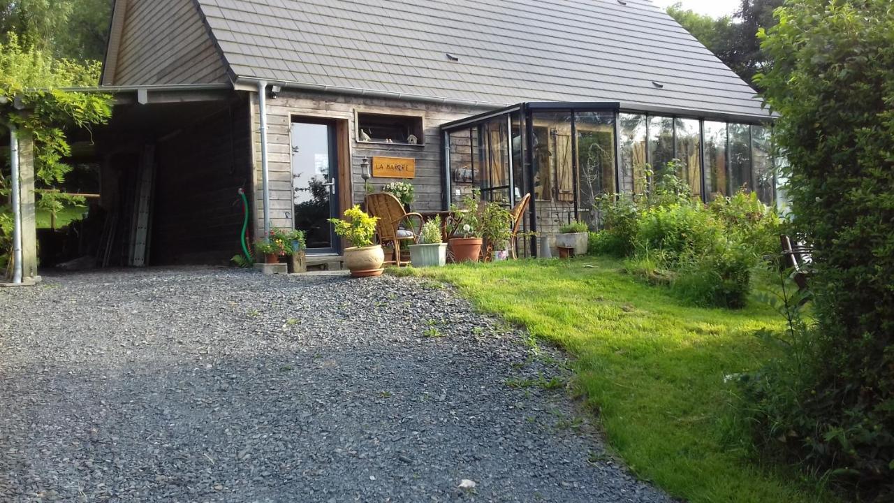 La Martre Bed & Breakfast Saint-Sylvestre-de-Cormeilles Exterior photo